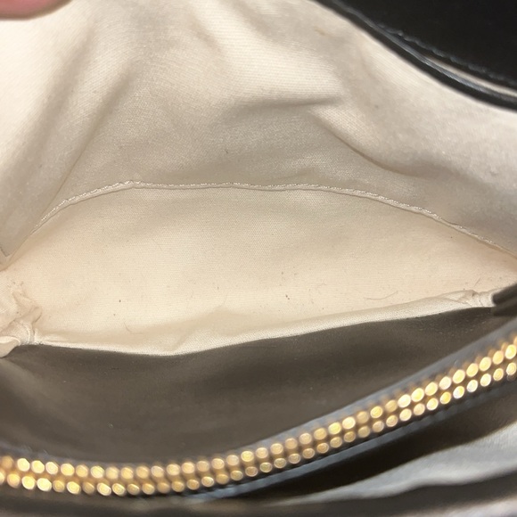 Tory Burch Crossbody 😍 - Picture 4 of 7